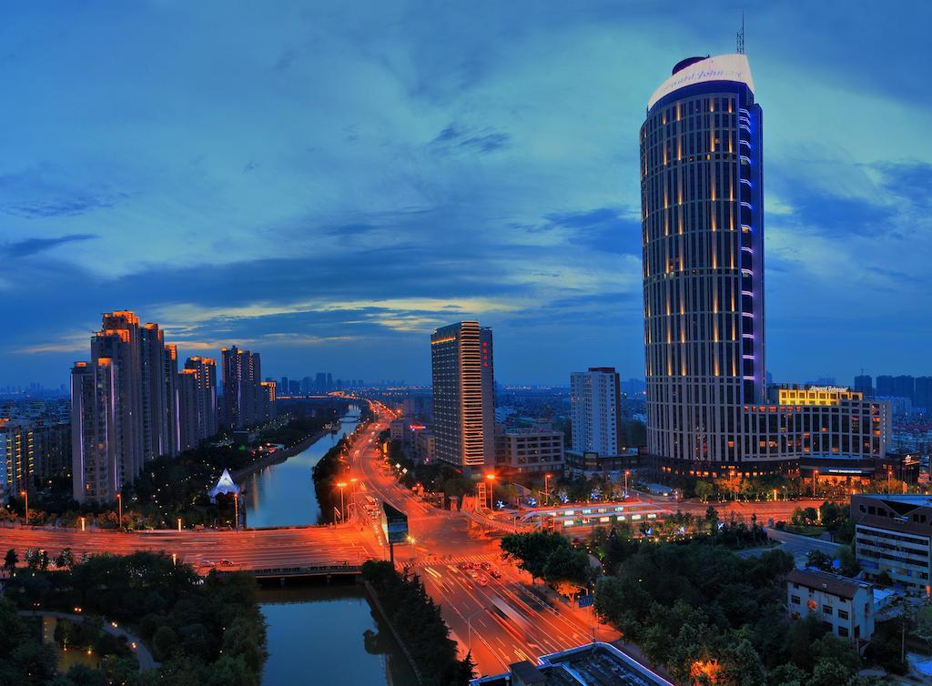 Howard Johnson Kaina Plaza Changzhou Changzhou  Exterior foto